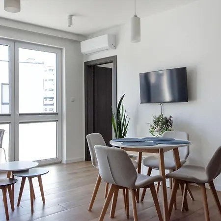 Szyndzielnia Z Rowerownia I Narciarnia Bílsko-Bělá