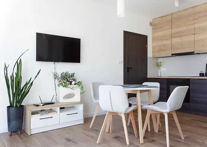 Szyndzielnia Z Rowerownia I Narciarnia *